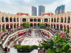 -佛罗伦萨小镇广佛名品奥特莱斯(疏港路店)