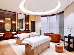 -人民广场-地下停车场