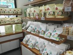 零售区-仟吉(沿港路店)