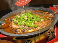 -辣尚瘾·烤鱼·新川菜(交大直营店)