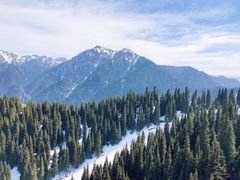 -丝绸之路山地度假区滑雪场