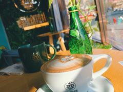 -ZING COFFEE 镜咖啡