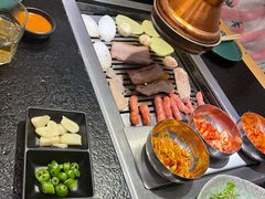 -臻牛烤肉