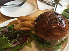 手工汉堡-UPPER KITCHEN(延安路店)