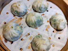 三鲜大虾仁蒸饺-小六汤包砂煲菜(文景路店)