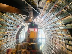 -钟书阁(珍园店)
