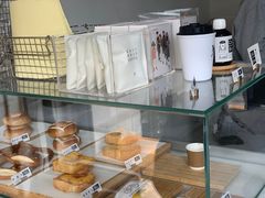 面包甜点陈列柜-常识咖啡common sense(春熙路店)