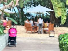 -三亚艾迪逊酒店·海滩烧烤 BARBACOA·现场乐队·浪漫晚餐·烧烤海鲜