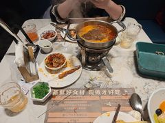 -金马门国际美食百汇(珞喻路店)