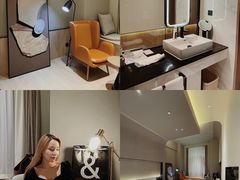 -上海外滩老码头亚朵酒店