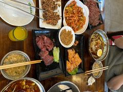-韩风烤牛肉冷面店