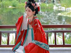 -汉仪华裳汉服馆(豫园店)