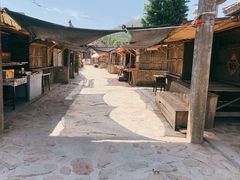 -清风小镇闯关东影视基地