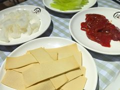 -小山城麻辣香锅(新邻生活广场店)