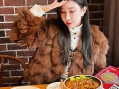 -小三峡食府(西五路店)