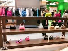 -BALENCIAGA(恒隆广场店)