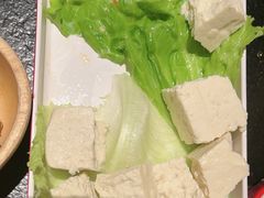 -晓宇重庆火锅(西安荟聚店)