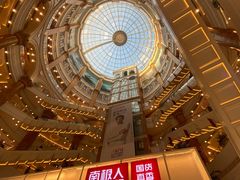 -泡泡玛特POPMART(上海环球港店)