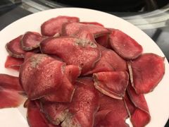 -周老三跷脚牛肉·全牛火锅(非遗传承店)