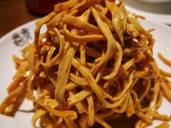 -江渔儿酸菜鱼(万科东荟城店)