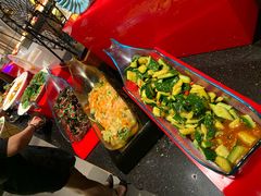 -领鲜活海鲜榴莲自助火锅(东门店)