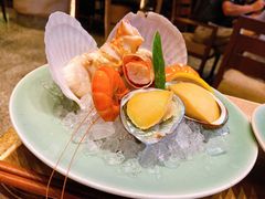 -松山湖凯悦酒店·Café自助餐厅·周末火舞秀表演