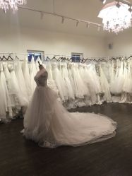 -纯色时光婚纱艺术馆WHITE