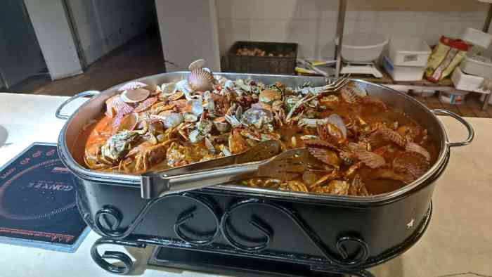 比尔森烤肉海鲜火锅自助-"不错 环境和食品没的说 好 性价比超高.