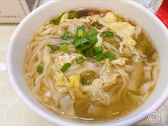 炝锅面-鹊华居·地道鲁菜·海鲜·融合味(大明湖店)