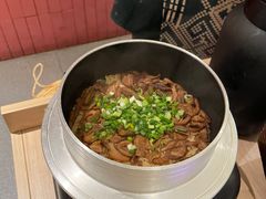 现焖牛肝菌焖饭-芸山季·云南野生菌火锅(宝能环球汇店)