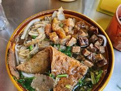 -花溪牛肉粉(八鸽岩店)