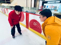 -冰纷万象滑冰场(沈阳万象城店)