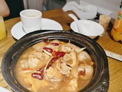 板栗烧猪尾-潮中人潮州菜(益乐路店)