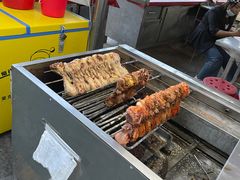 -乌恰市场(彩虹商场店)