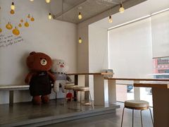 -顶东面包花园·生日蛋糕(世博店)