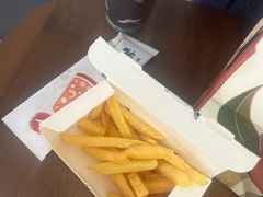 -必胜客(华南摩尔店)