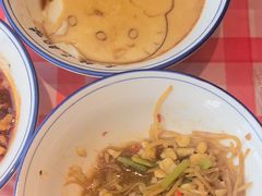 -笨豆腐居民楼菜馆•江西小炒(天津开发区店)