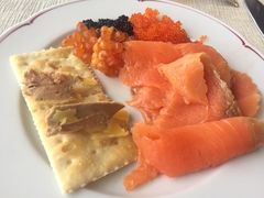 iphone_upload_pic-广州花园酒店-凌璇阁360度高空海鲜自助餐CAROUSEL