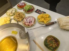 -三里屯土灶炖公鸡地锅鸡(江东店)