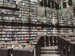 -钟书阁(群光广场店)