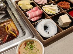 -海底捞火锅(雄峰城店)