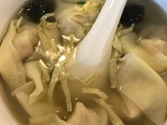 -笑来喜馄饨小笼工坊店(湖滨街店)