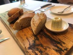 餐前面包-福楼法餐厅FLO