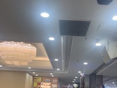 -方鼎食府