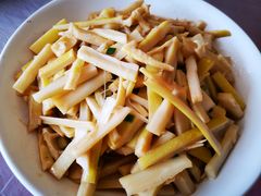 -天乐农家鱼头王(天目湖店)