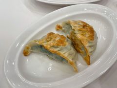 香煎鲜肉韭菜饺-凤凰楼酒家·粤宴点心(华强北店)