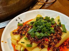 -岳记兴隆·青城腊排铜火锅(融创店)