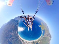 -费特希耶滑翔伞