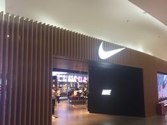 -NIKE品牌体验店(金源新燕莎店)