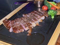 碳烤特选澳洲谷饲西冷牛排-MARU玛露音乐餐厅(大学路店)